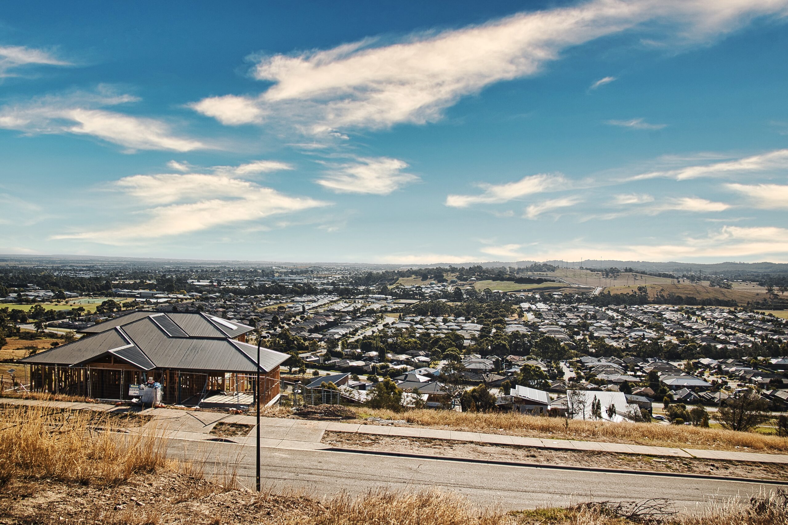 The town of Pakenham under the blue sky